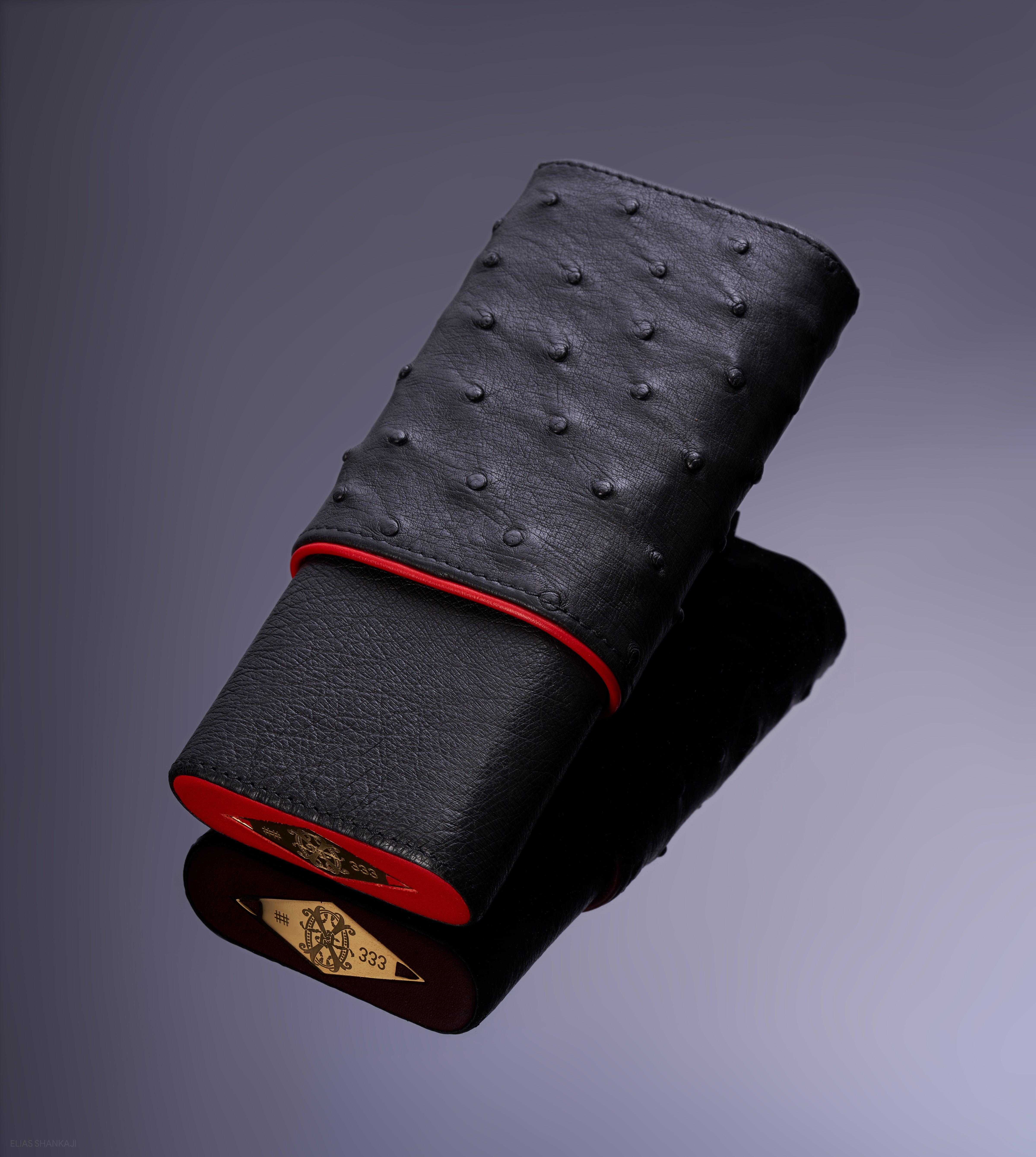 Les Chaines De L'amour Black Ostrich Cigar Case