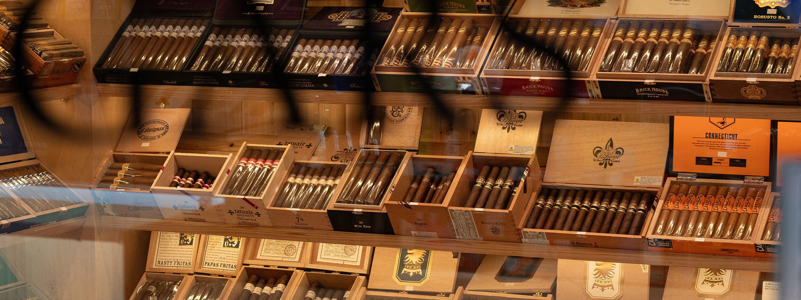 Santa Monica Cigars Humidor Glass Banner